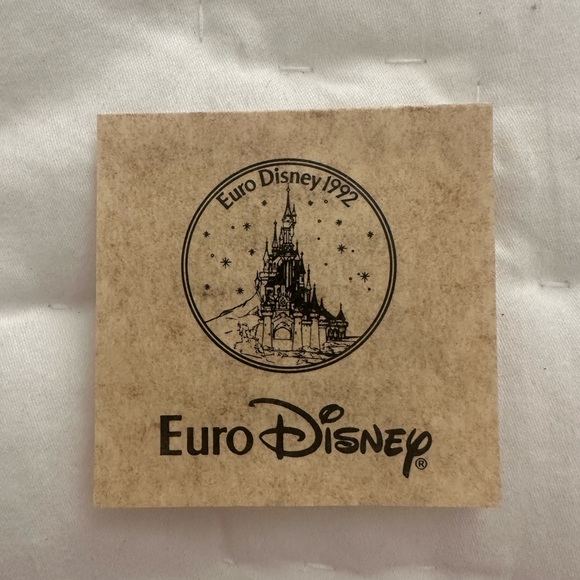 coin from Euro Disney - Picture 4 of 4